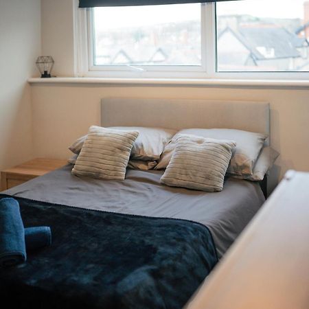 Modern 5 Bedroom Terraced Luxurious House Colwyn Bay Exteriör bild
