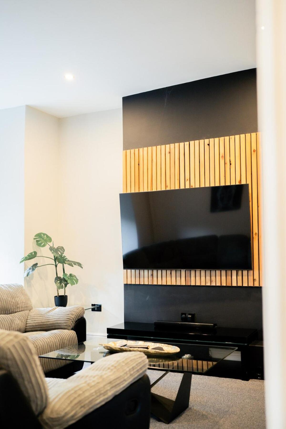 Modern 5 Bedroom Terraced Luxurious House Colwyn Bay Exteriör bild