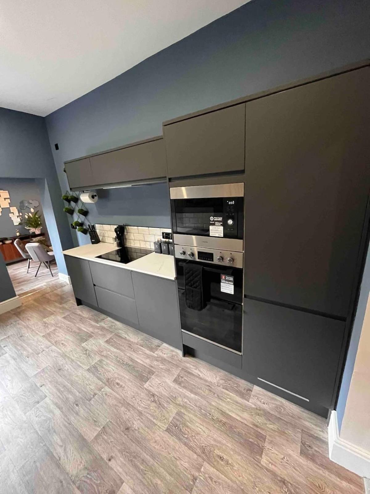 Modern 5 Bedroom Terraced Luxurious House Colwyn Bay Exteriör bild
